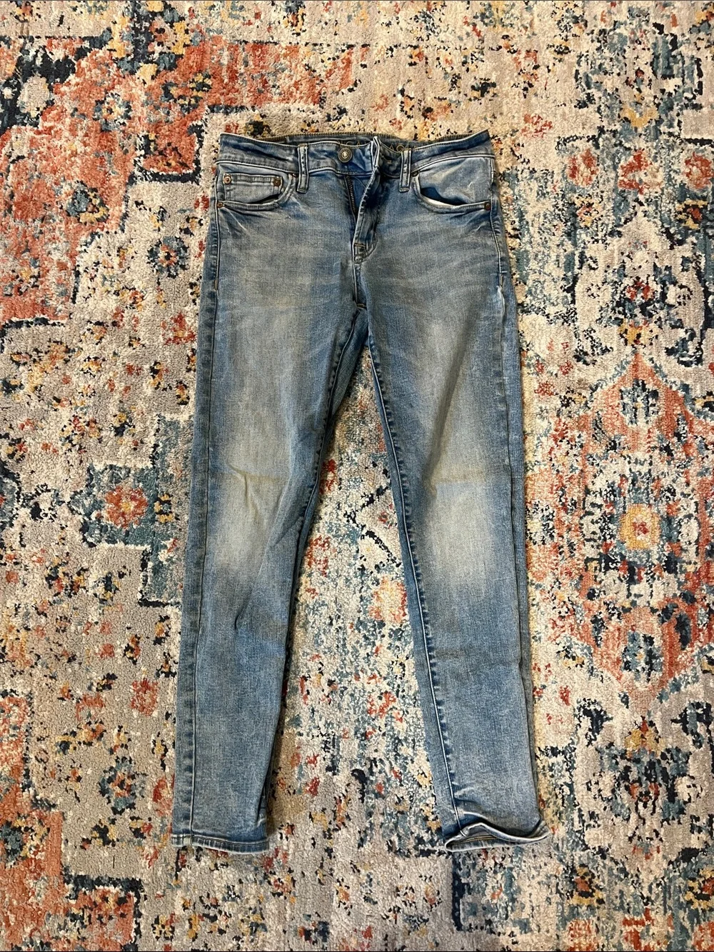 American Eagle Outfitters Men's Skinny Jeans in Light Blue Wash